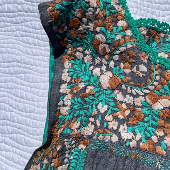 Mi Golondrina Embroidered Floral Blouse in Teal, Rust & Cream - Picture 6 of 10